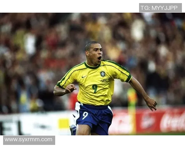 全球足球历史五大球星排名全解析 谁才是真正的足坛传奇