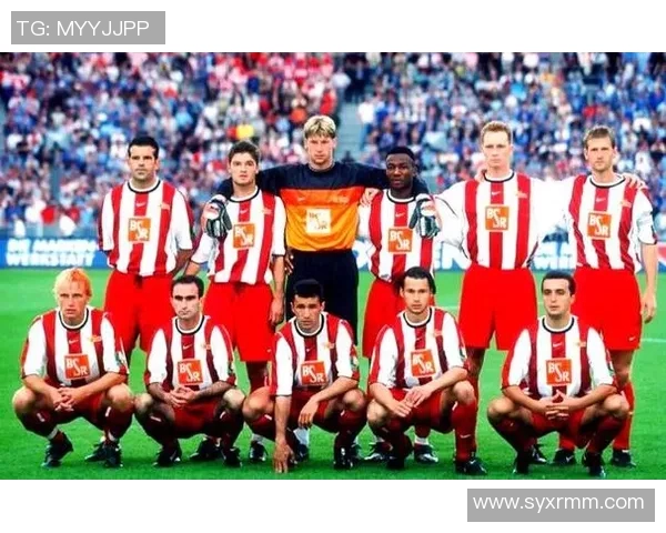 足球场上的传奇十一号球星是谁他们的精彩瞬间与你共享 足球场上的传奇十一号球星是谁他们的精彩瞬间与你共享